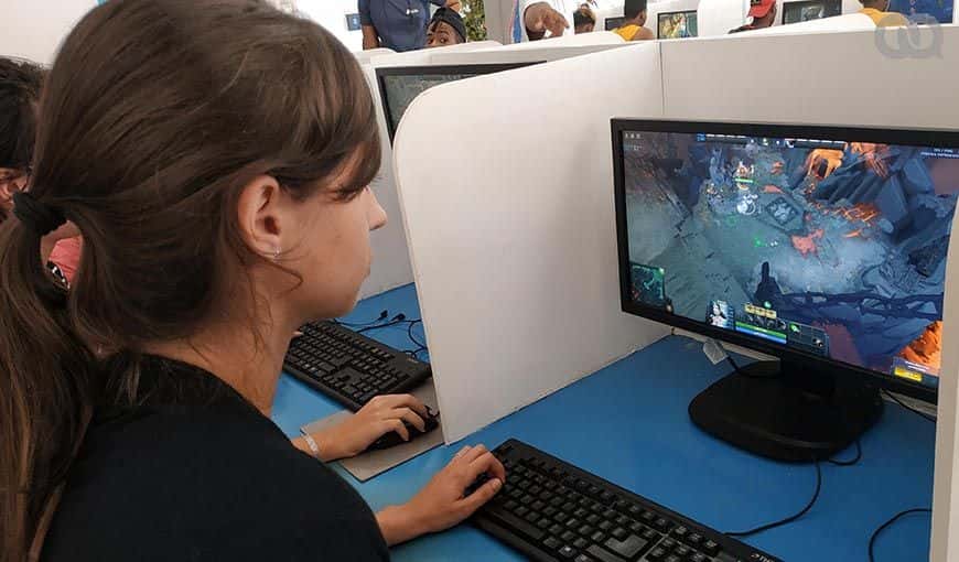 Chicas gamers en Cuba: jugar contra la discriminación