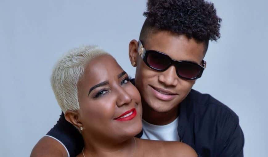 Haila María Mompié y su hijo Haned. Foto: Marcos Evora.