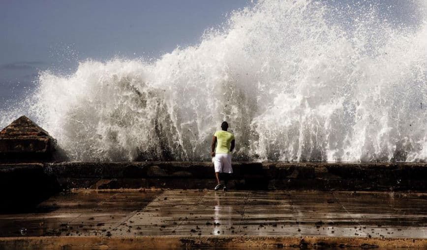 Olas en Cuba