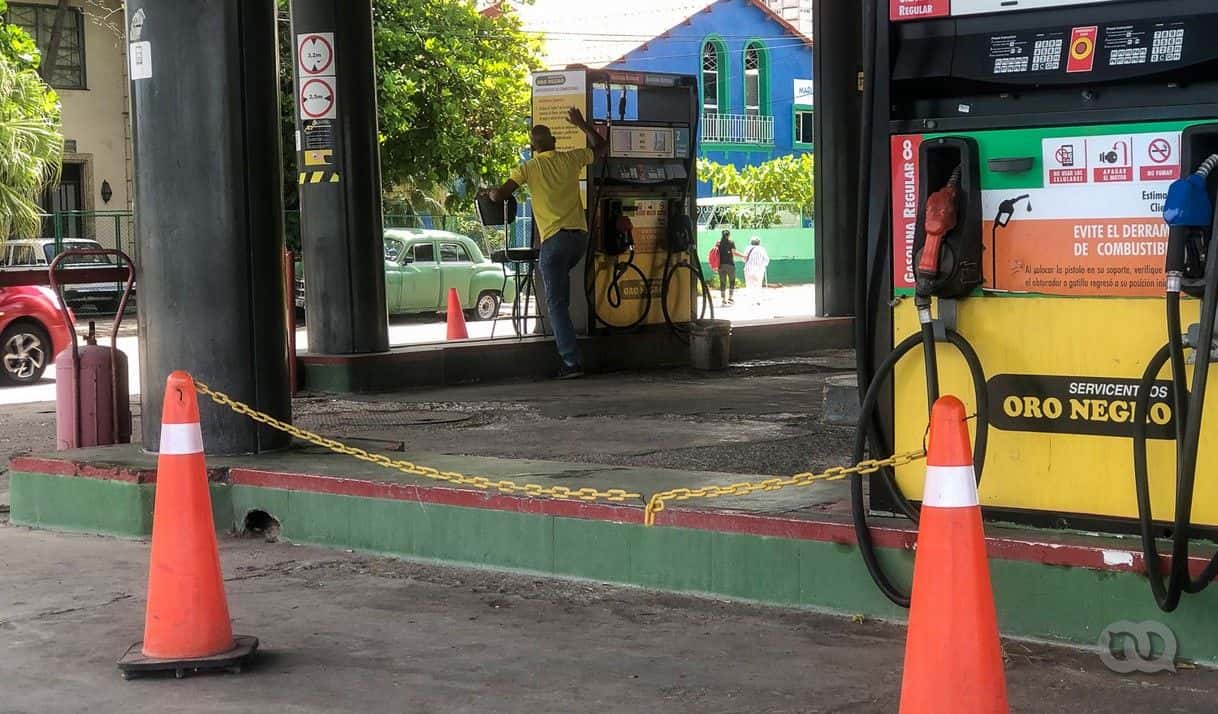 «Nos obligan a pagar hasta 15 mil CUP por turno»: Transportista denuncia corrupción en la venta de combustible en La Habana