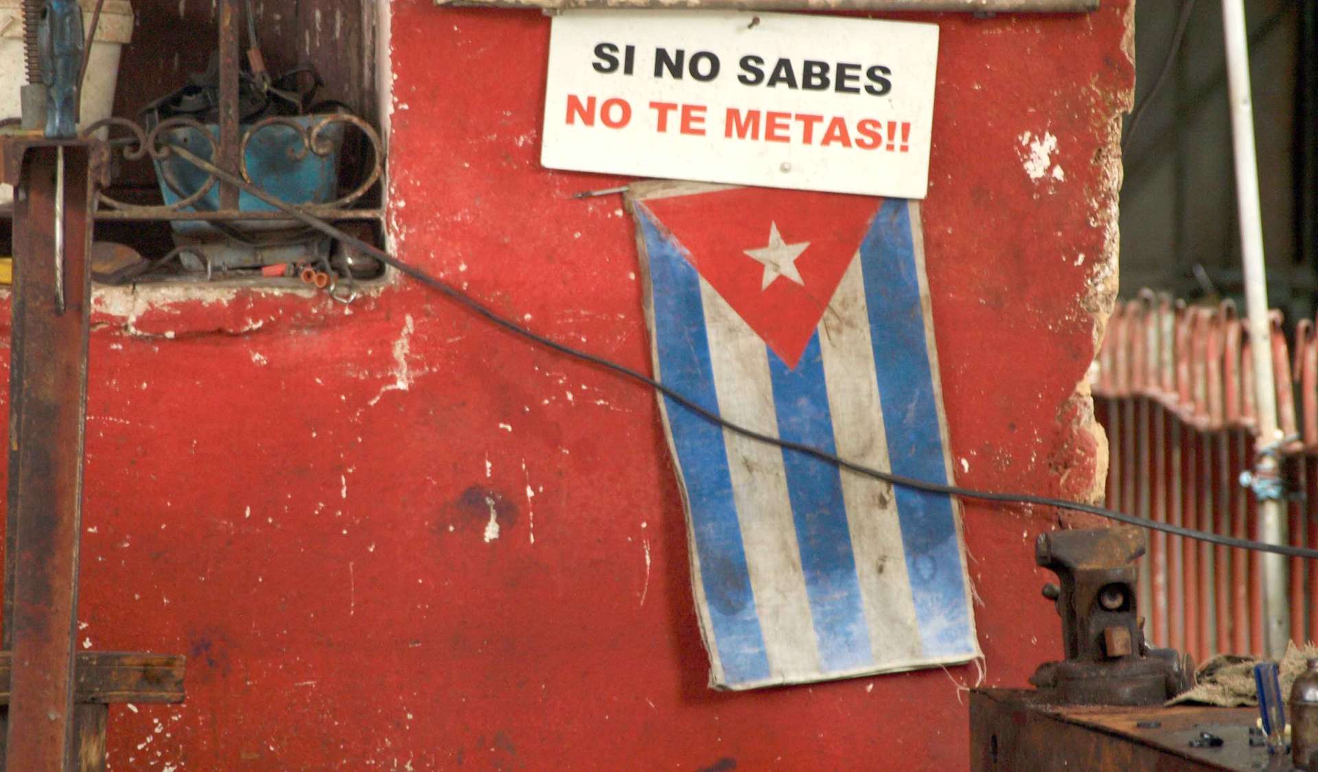 El amateurismo en la política cubana