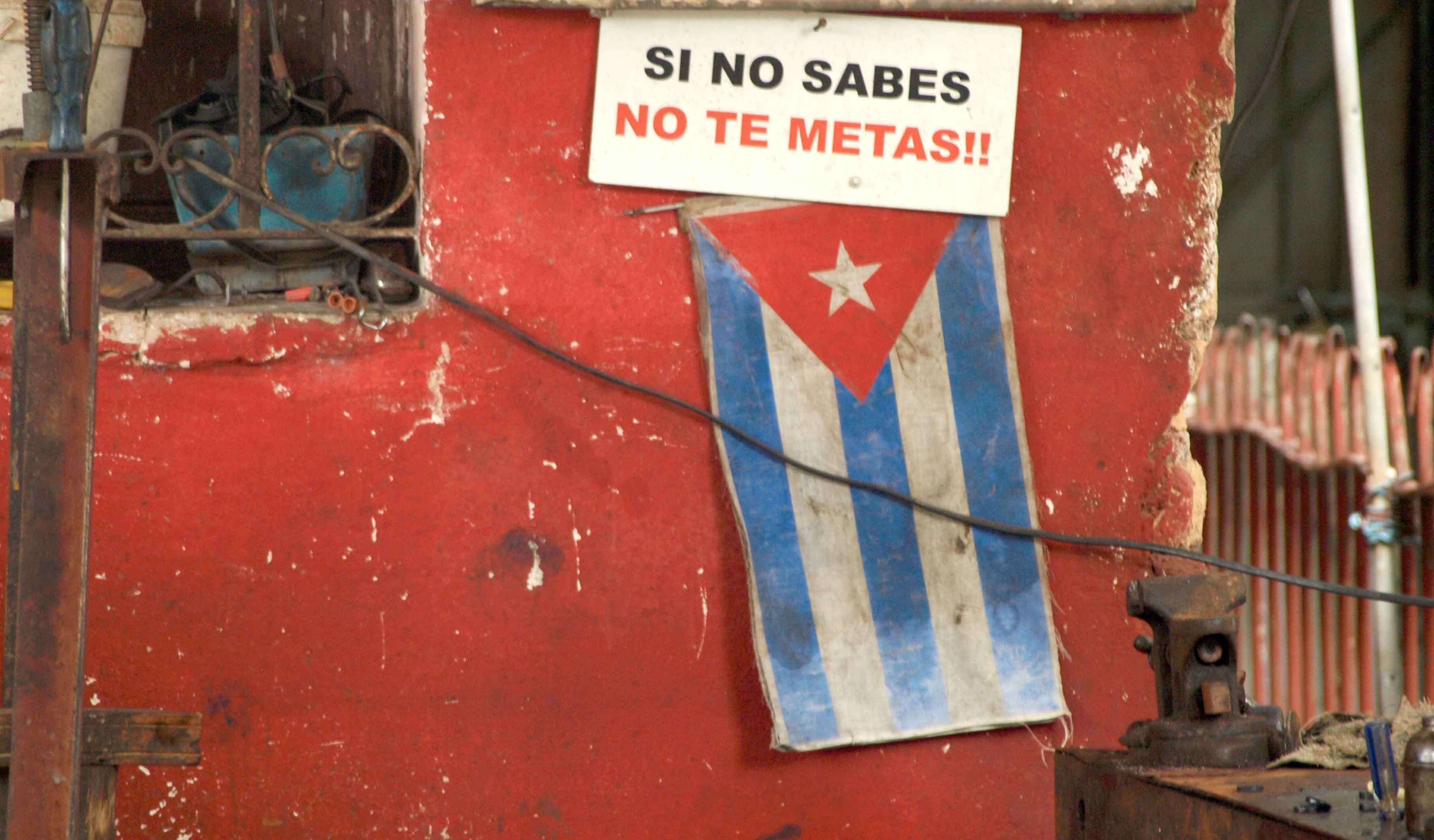 El amateurismo en la política cubana