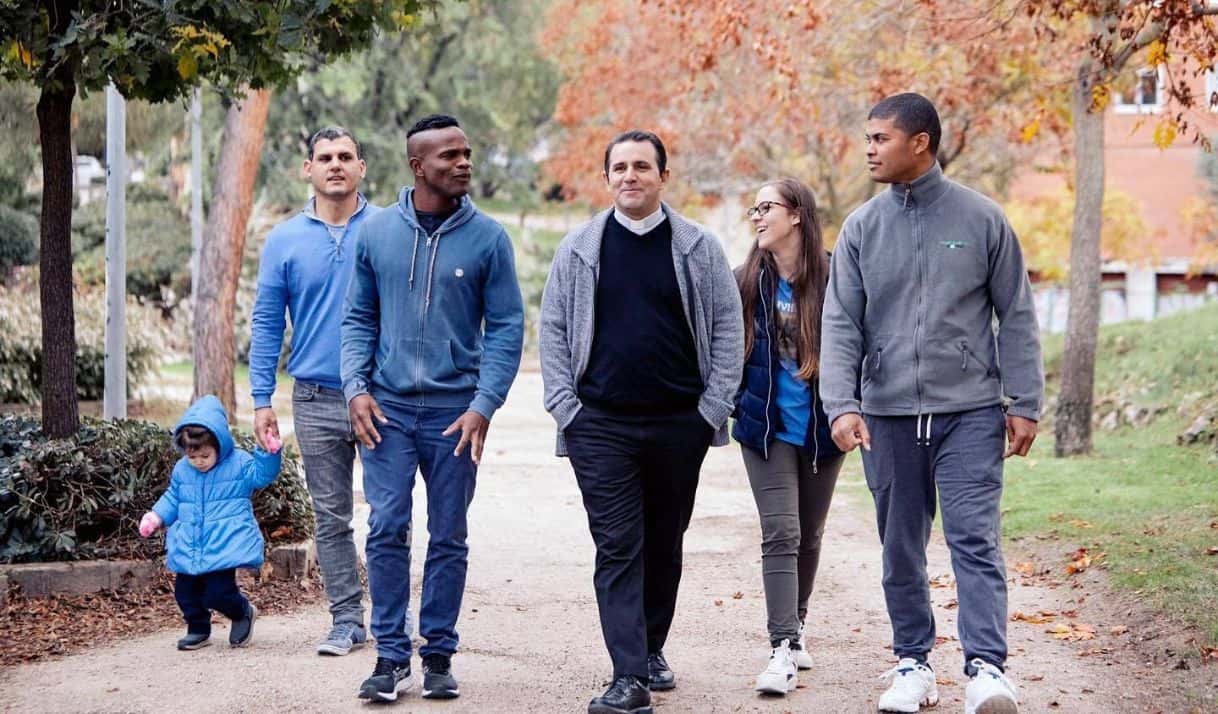 Proyecto Cobijo. Cómo un grupo de cubanos brinda apoyo a migrantes en España