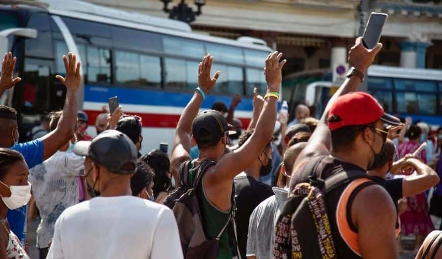 Protestas en La Habana el 11 de julio de 2021. Foto: Marcos Evora.