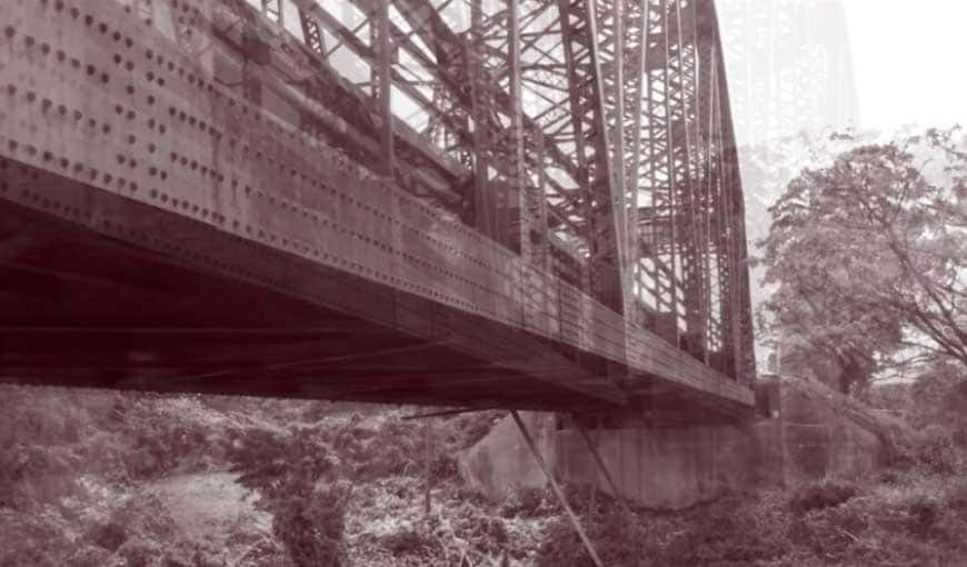 El Puente de Jatibonico, en Cuba, fue inaugurado en 1931 junto a la Carretera Central. 