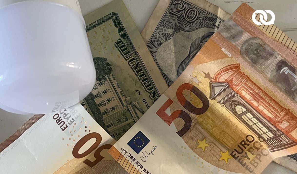 Mercado cambiario podría ajustarse si la sesión parlamentaria trae novedades, advierte OMFi
