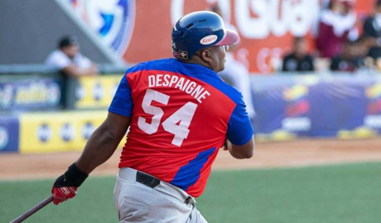 El debate terminó en el Clásico: Despaigne debe retirarse del Cuba
