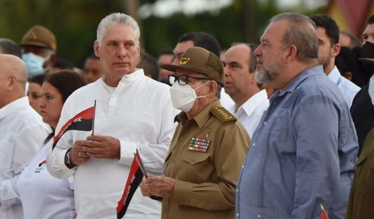 Entre los apagones y el hambre, el 92 % de los cubanos desaprueba al Gobierno, según ONG
