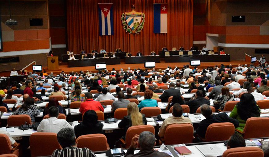 Asamblea Nacional en plenario. Foto: Tomada del sitio web del Parlamento Cubano.