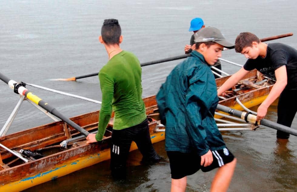 Remeros al amparo de natura