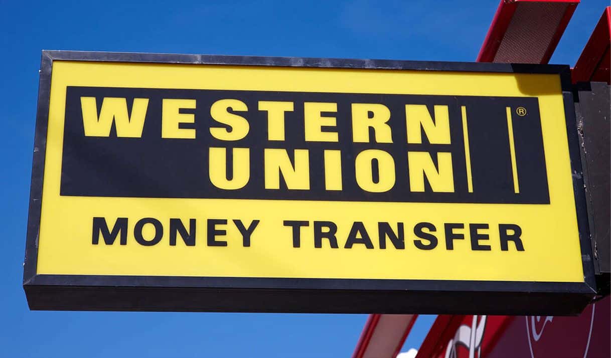 ¿Cómo afecta a las remesas cubanas el nuevo cierre de Western Union?