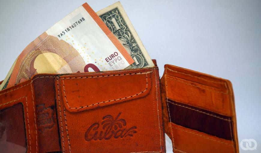 ¿Ha ocurrido una conspiración para bajar la tasa informal de divisas en Cuba?