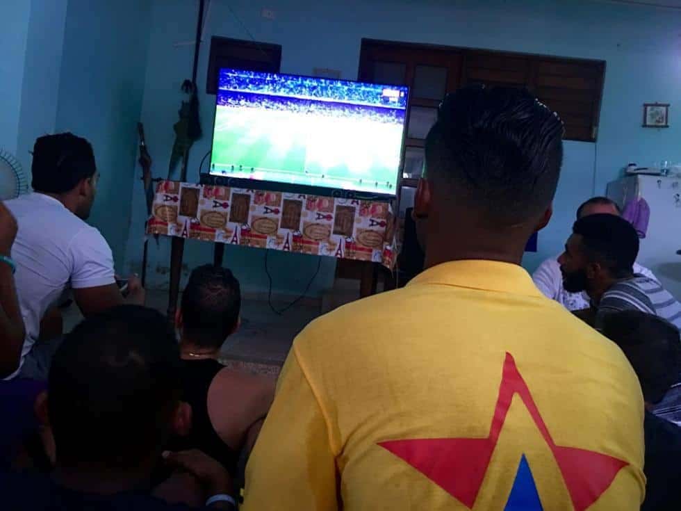 una_peña_deportiva_por_correo_electrónico