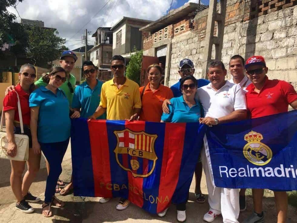 una_peña_deportiva_por_correo_electrónico