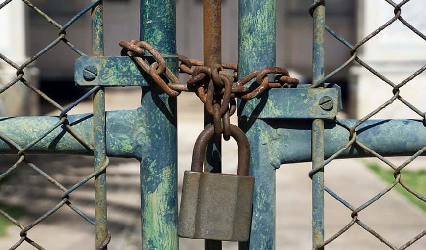 Una sola licencia por persona y sin exención de impuestos