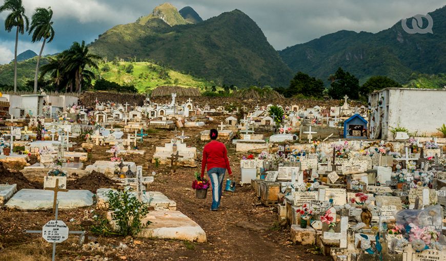 Cementerio en Banao, Sancti Spiritus. Foto: Alain Gutiérrez.