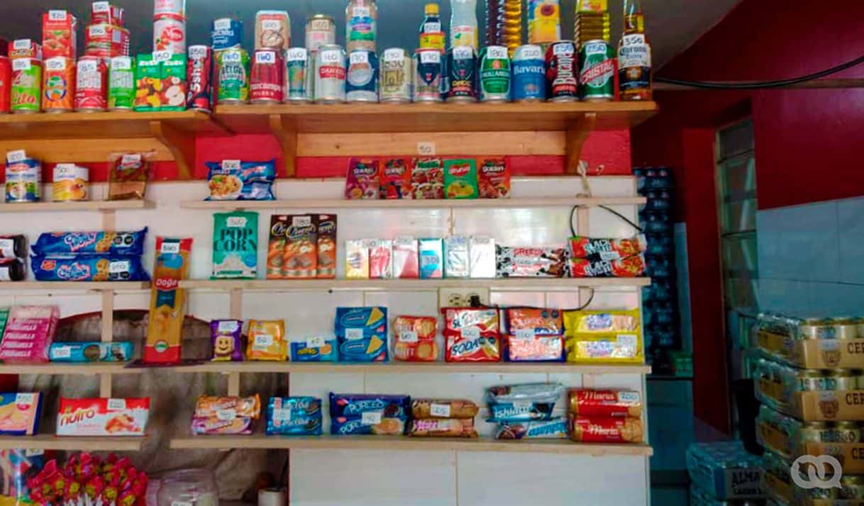 Foto: Ofertas de un negocio privado en la Habana, julio 2024. Foto: Jessica Dominguez