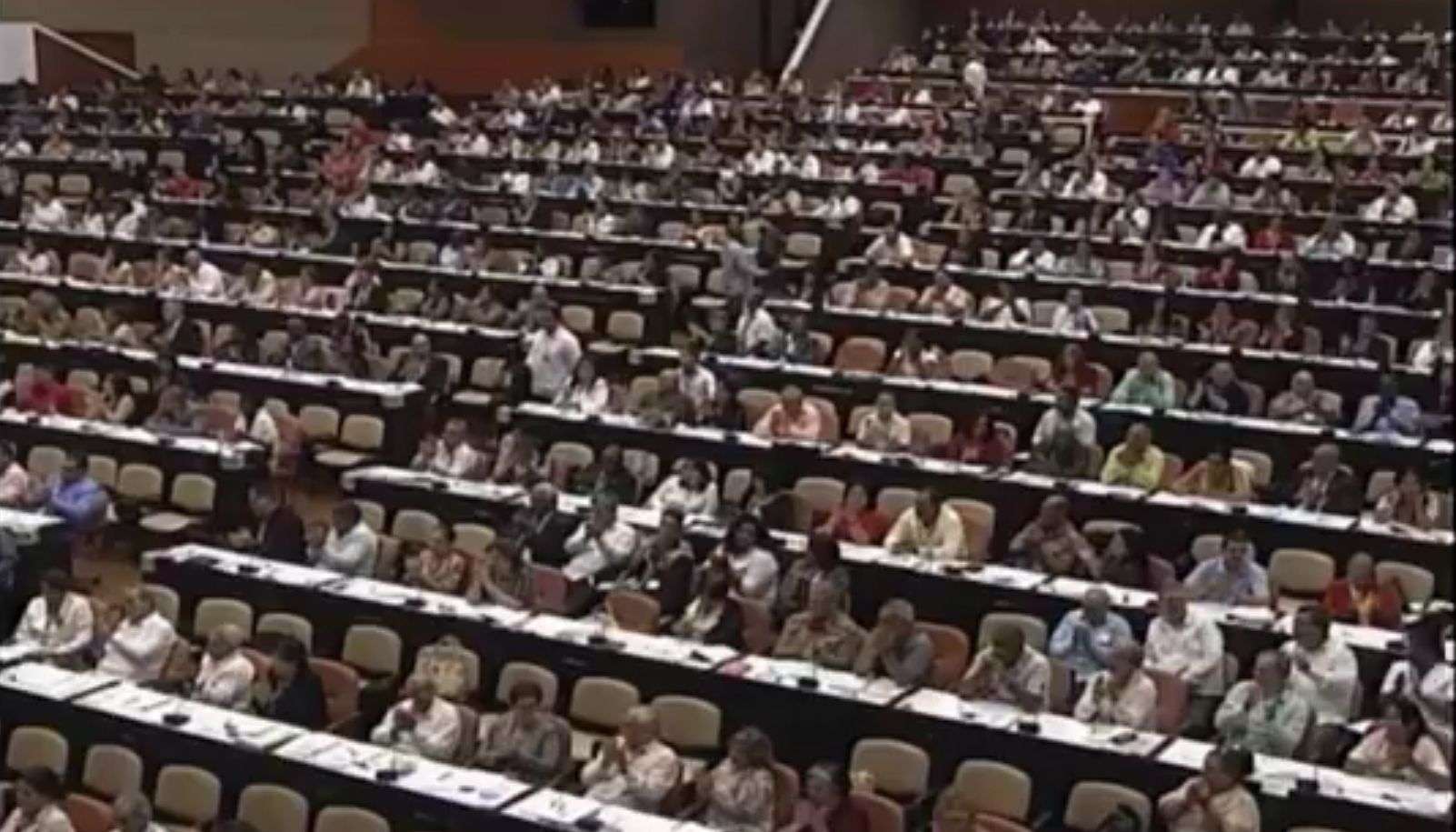 Introducción para un debate: lo nunca visto en la Asamblea