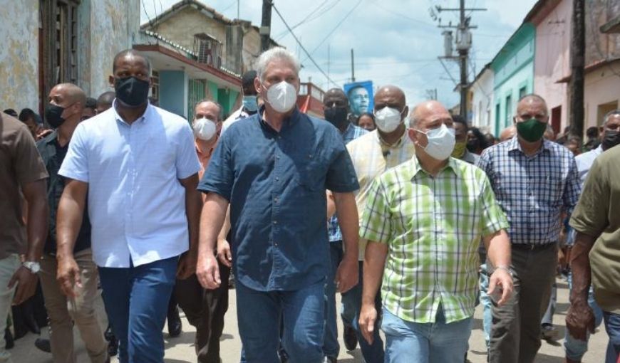 Cuban President Miguel Díaz-Canel in San Antonio de los Baños afther 11J's protests.