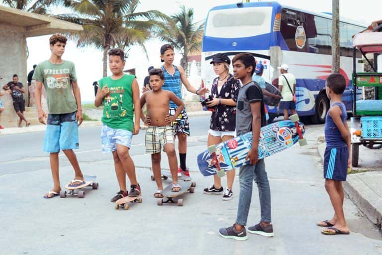 una_piscina_abandonada:_spot_clandestino_de_los_skaters_de_la_habana