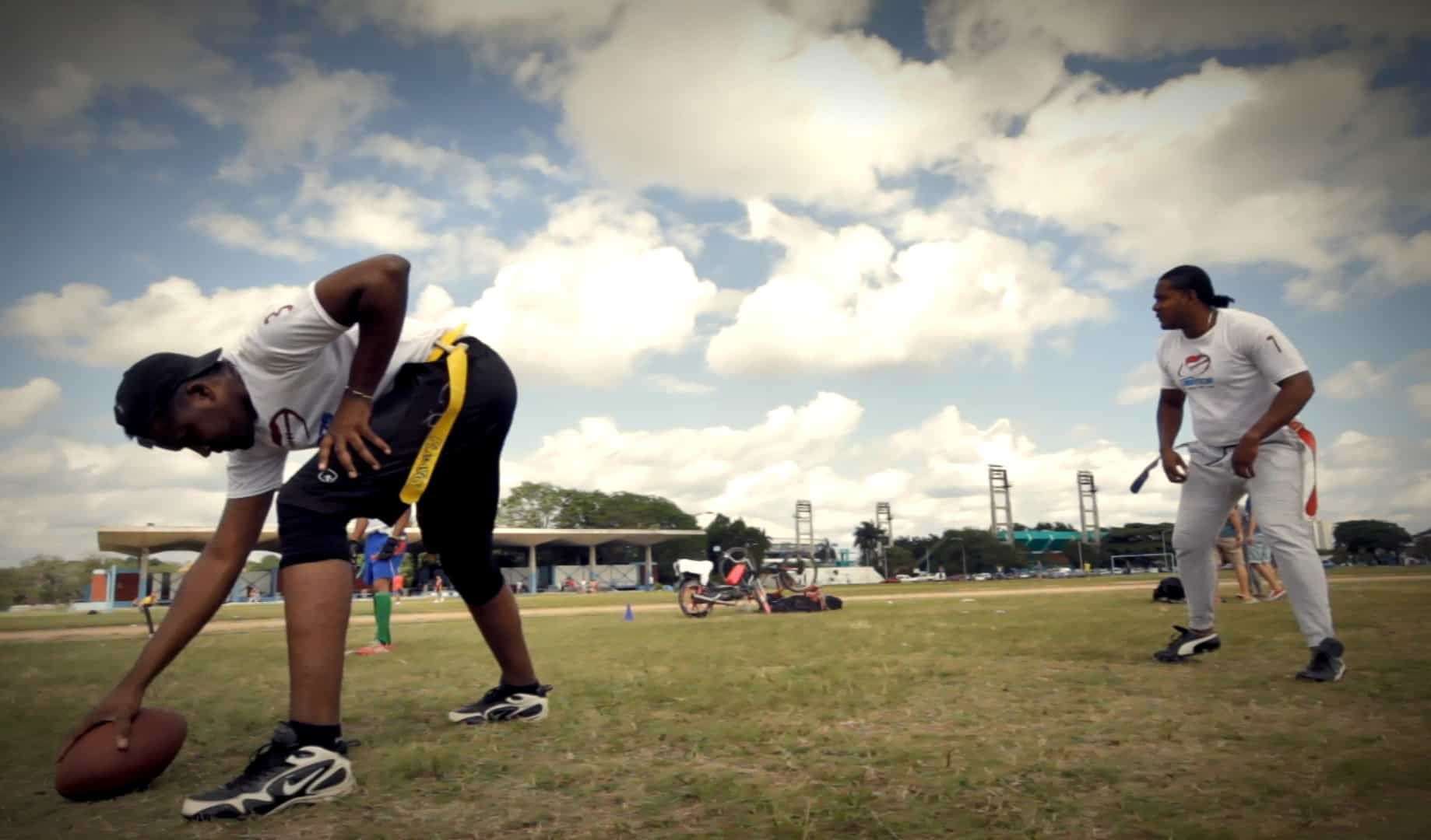 en Cuba se practican deportes como el football flag americano
