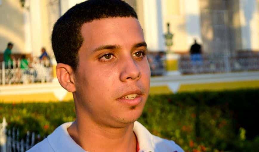 “El celibato es duro, pero más difícil es la obediencia”