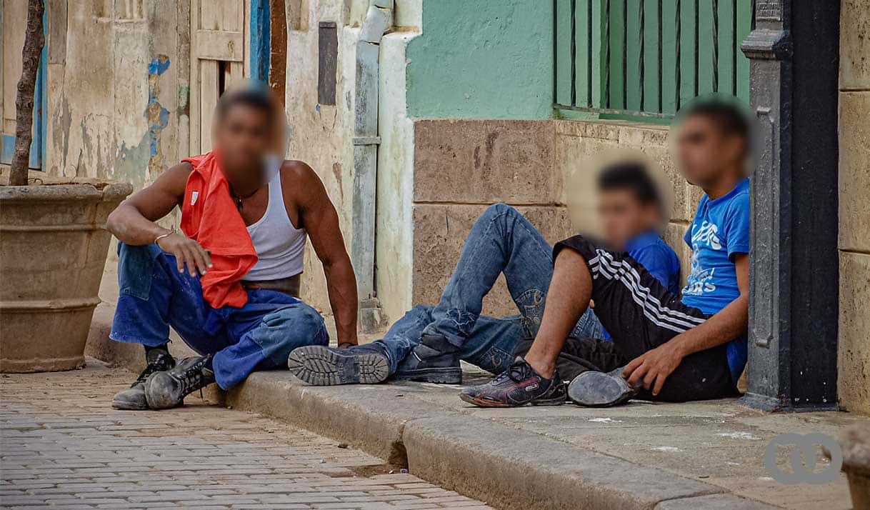 adolescentes cuba calle
