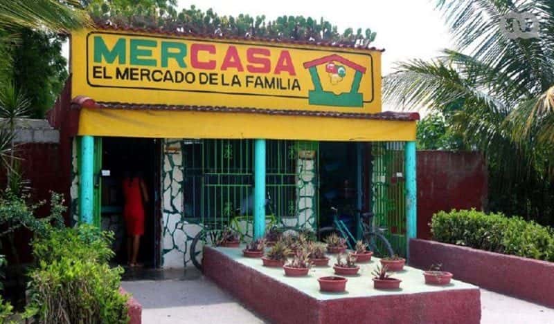 A Las Tunas market that is usually well stocked. Photo: Kyn Torres.