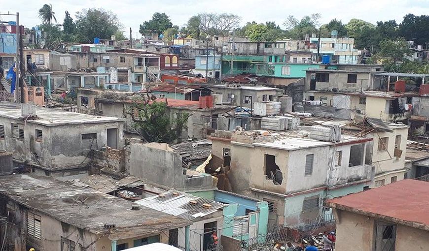 Municipio Regla tras el tornado. Foto: Geisy Guia Delis.