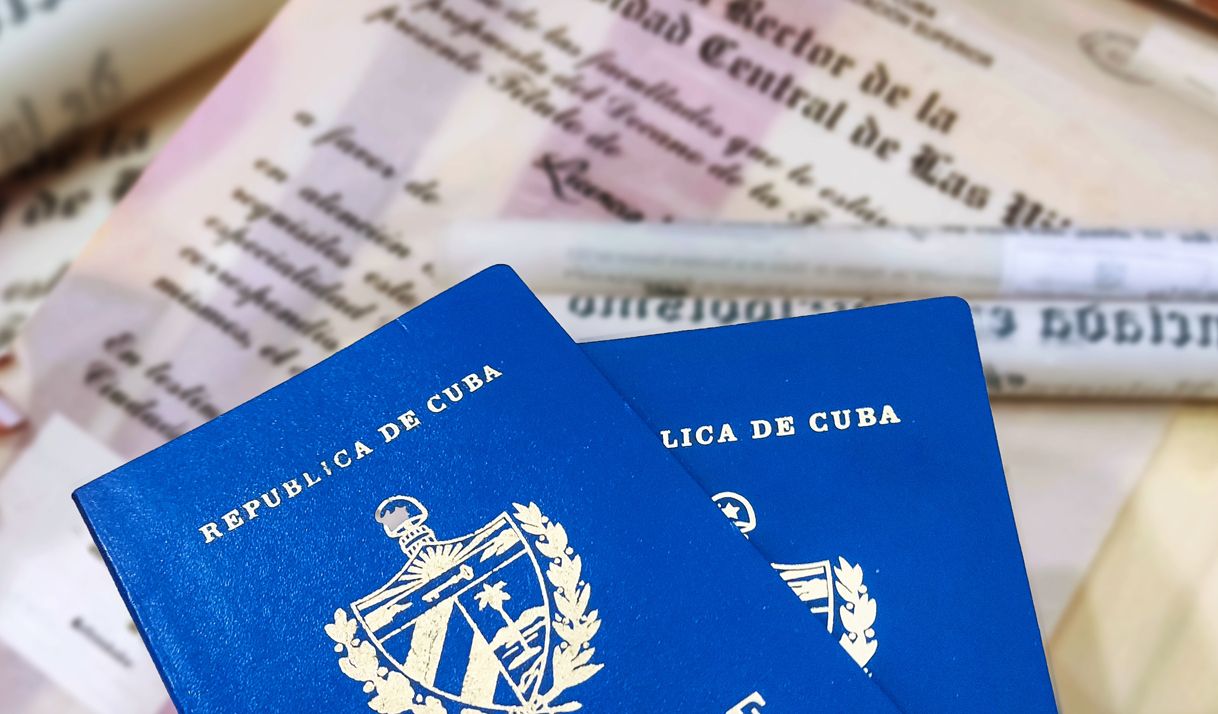 pasaportes título universitario