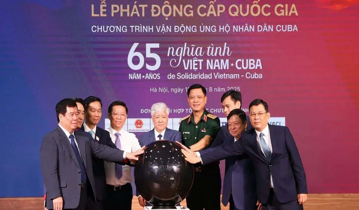 Vietnamitas recaudan más de 13 millones de dólares para Cuba y esperan que se les dé a los más necesitados