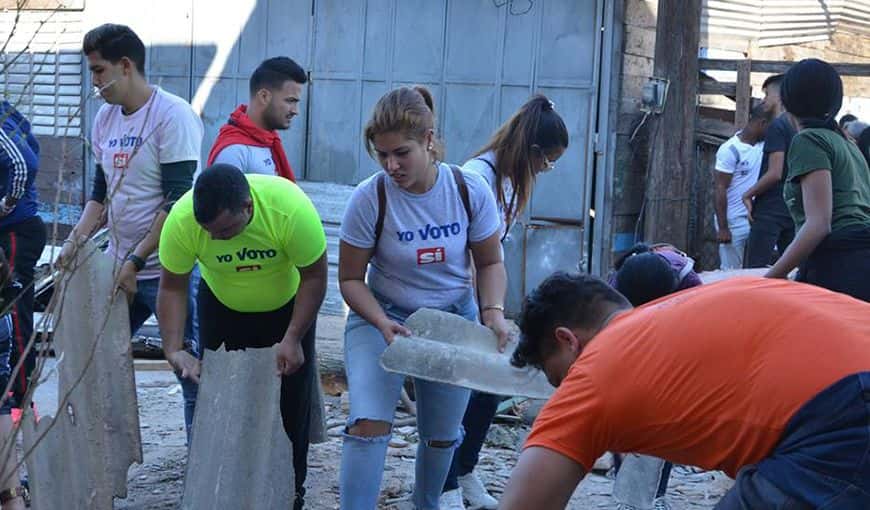 Tornado y Constitución