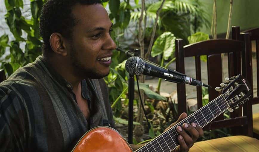 El trovador cubano Yuri Giralt. Foto: yariel Valdés.