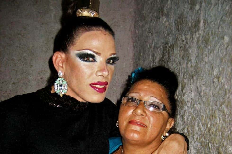 el_transformismo_cuesta_caro