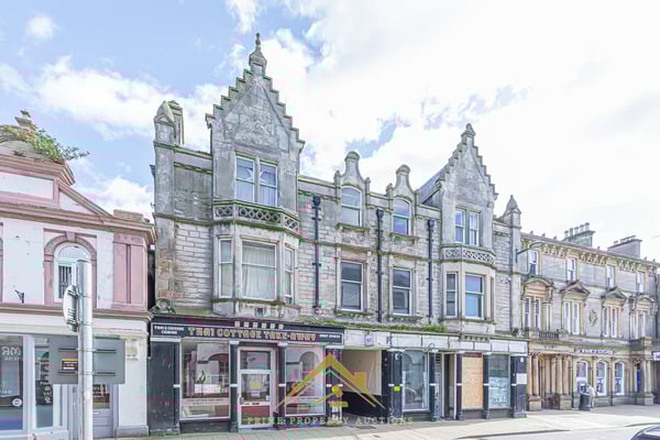 Preview of property 1 Moray Place, High Street, Nairn, IV12 4BZ