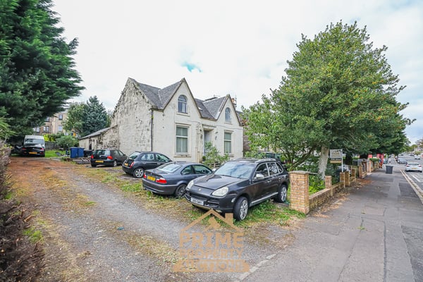 Preview of property 49 Finnart Street, Greenock, PA16 8HB