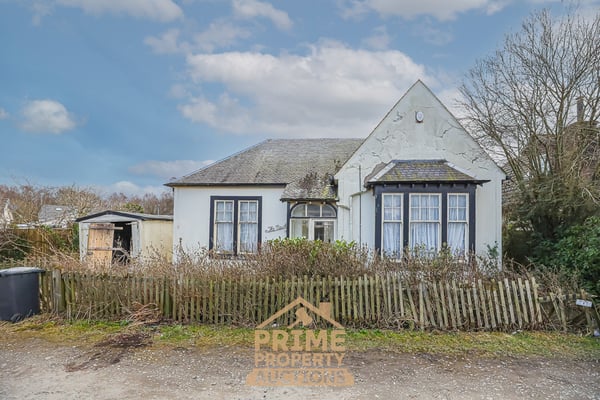 Preview of property 1 Neuk Avenue, Muirhead, G69 9EX