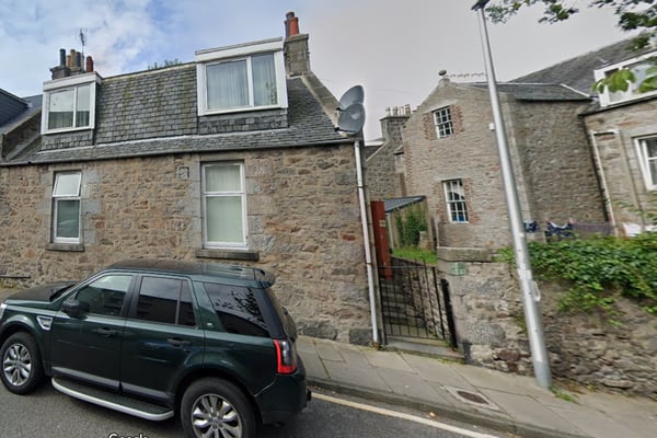 Preview of property 15a Whitehouse Street, Aberdeen, AB10 1QJ