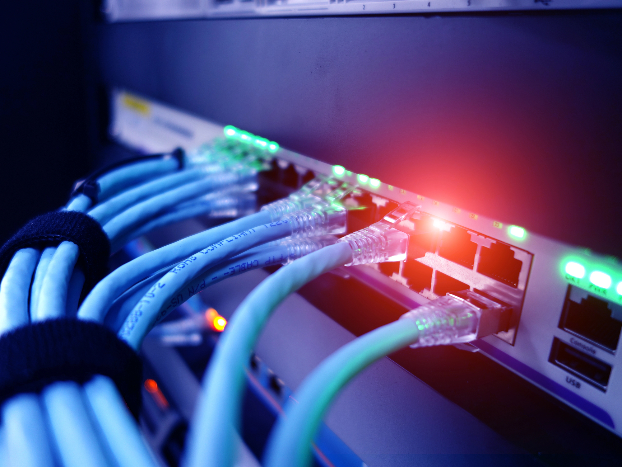Internet Outage: Easing as Systems Recover