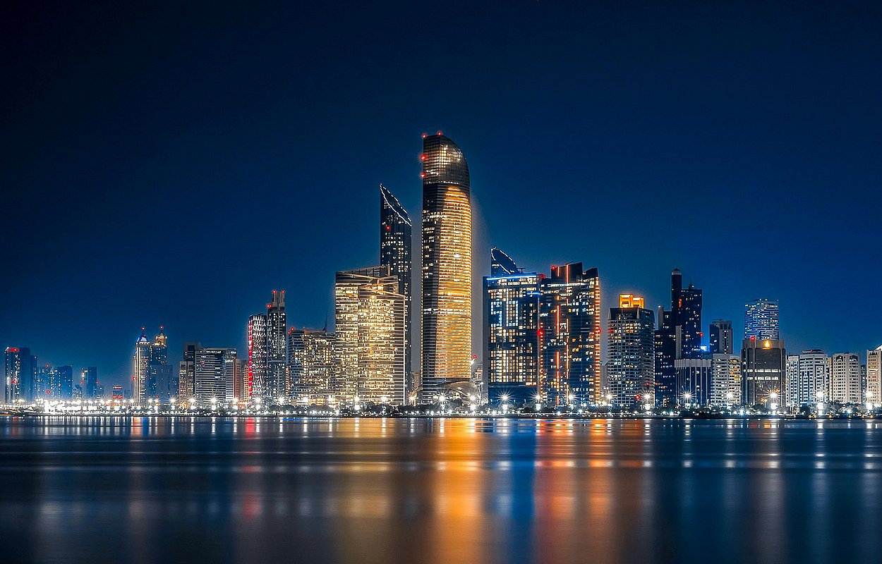 Abu Dhabi city tour operated by Extreme Tourism LLC