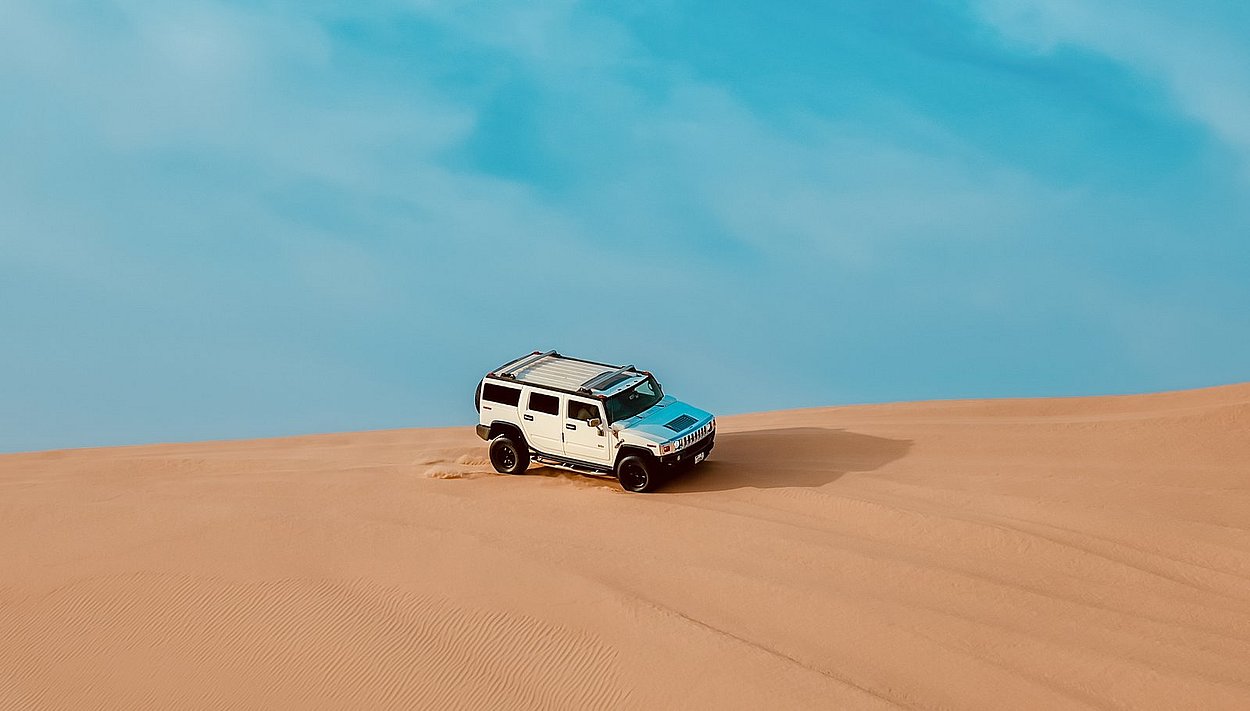 Liwa Safari tour in Hummer car dune bashing Abu Dhabi
