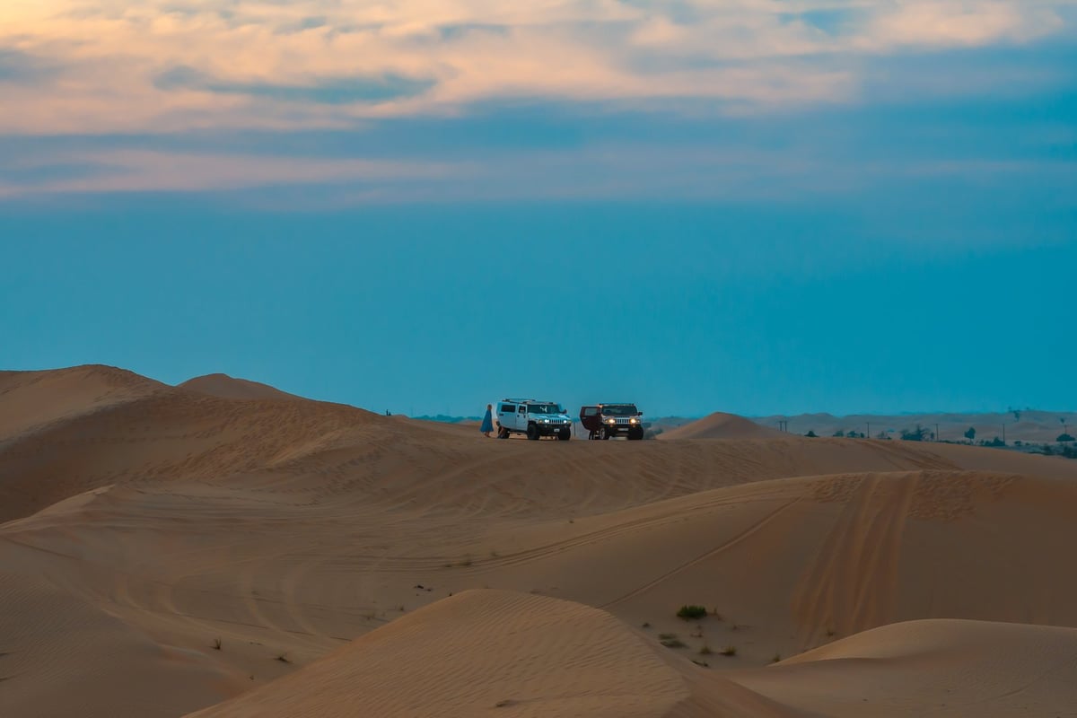 Rub Al-Khali Tal Mourib Desert Overnight Desert Safari Operator