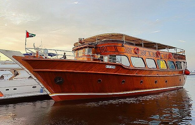 Abu Dhabi Dhow Cruise Dinner Best Deals