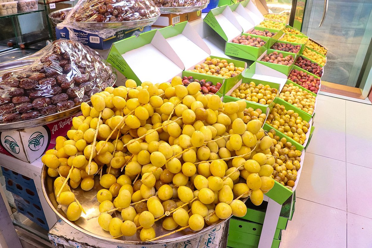 Traditional Abu Dhabi market offering fresh regional produce