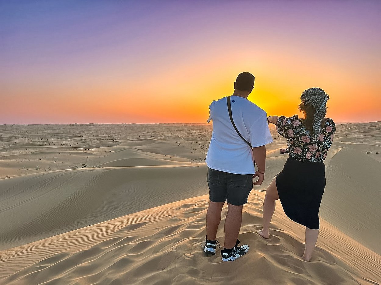 Sunset Desert Safari Abu Dhabi with BBQ Dinner and Private Dune Experience