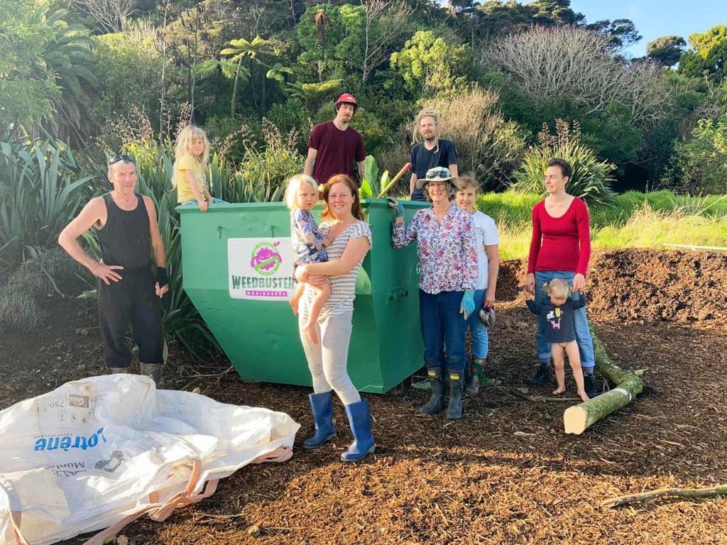 Whaingaroa weedbusters volunteer group