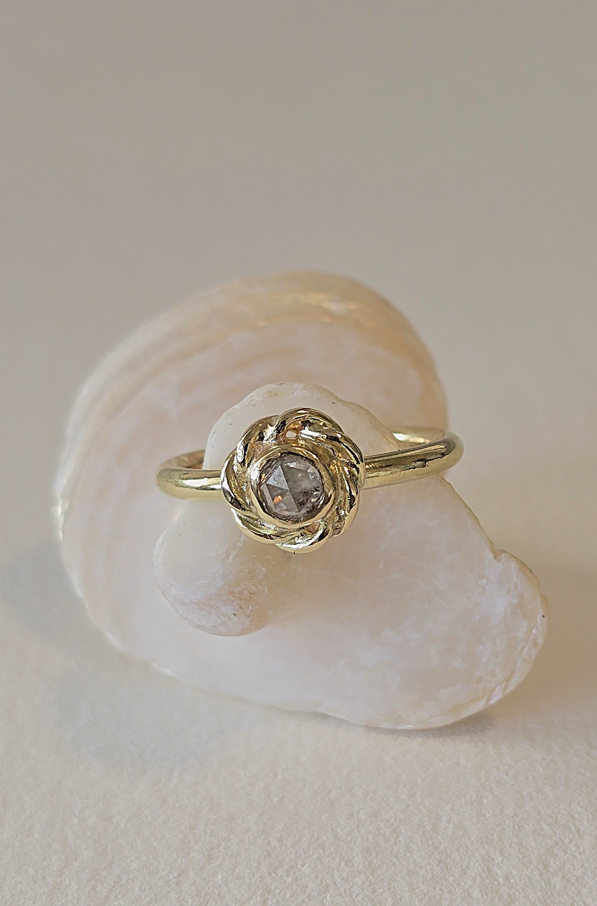 Rose Cut Diamond Ring in 18ct Gold