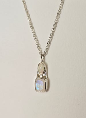 Moondancer Necklace Moonstone and opal in silver