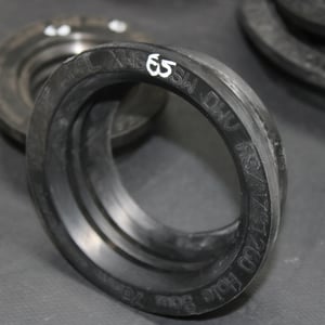 WALLACE SEAL 65mm INLET/OVERFLOW PIPE