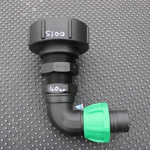S100 X 8 COARSE THREAD IBC ADAPTOR WITH 40MM BEND HOSE CONNECTOR